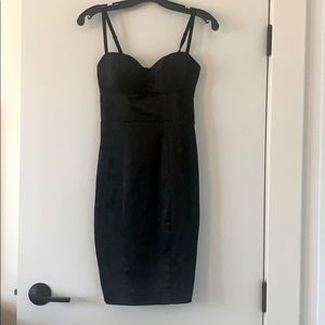 Silk lace body con dress